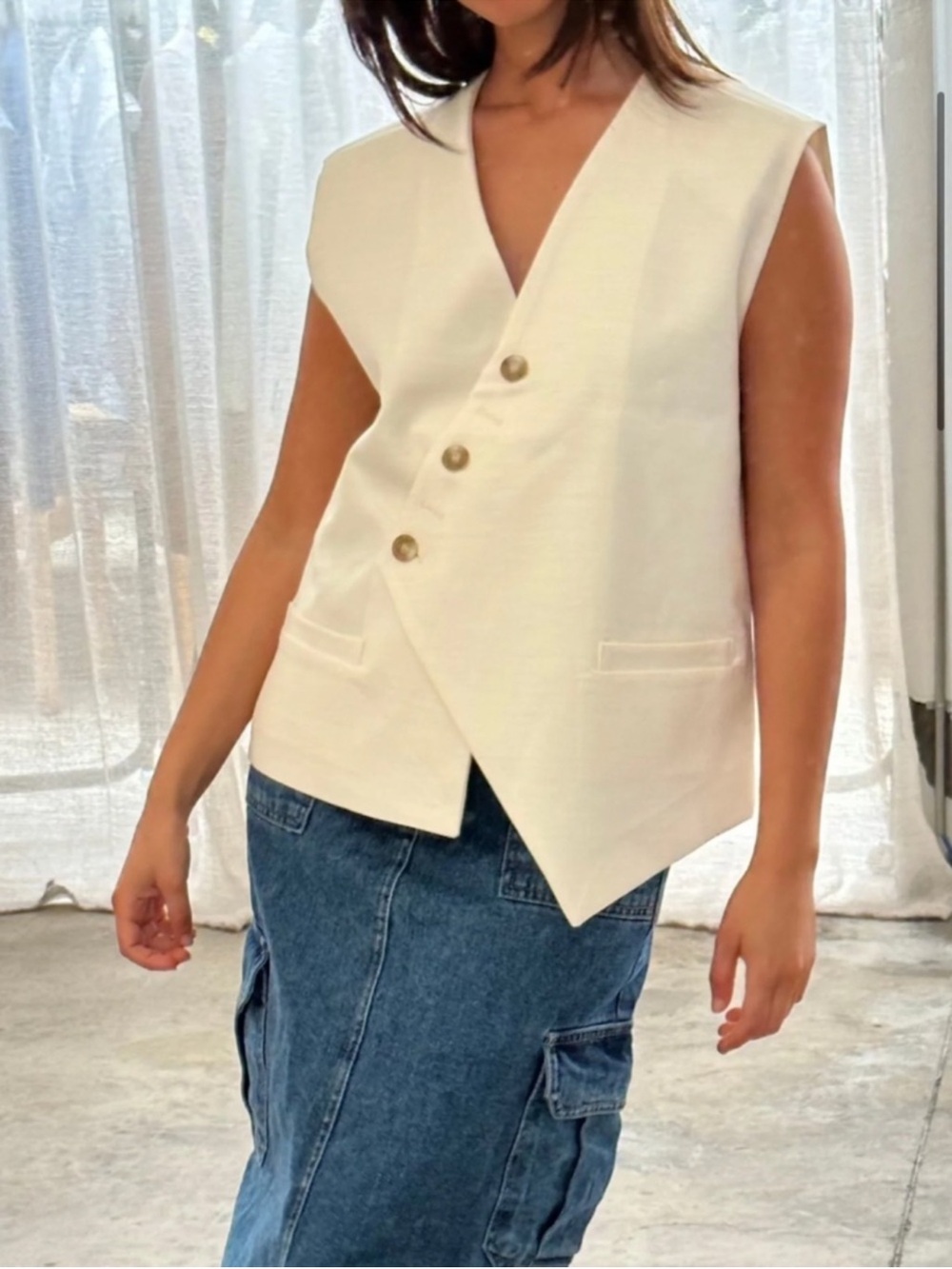 The Room Antwerp Cream Sleeveless Asymmetric Button Vest